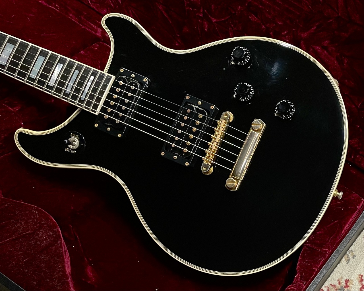 Gibson Custom Shop Tak Matsumoto DC Custom Ebony 2nd Edition