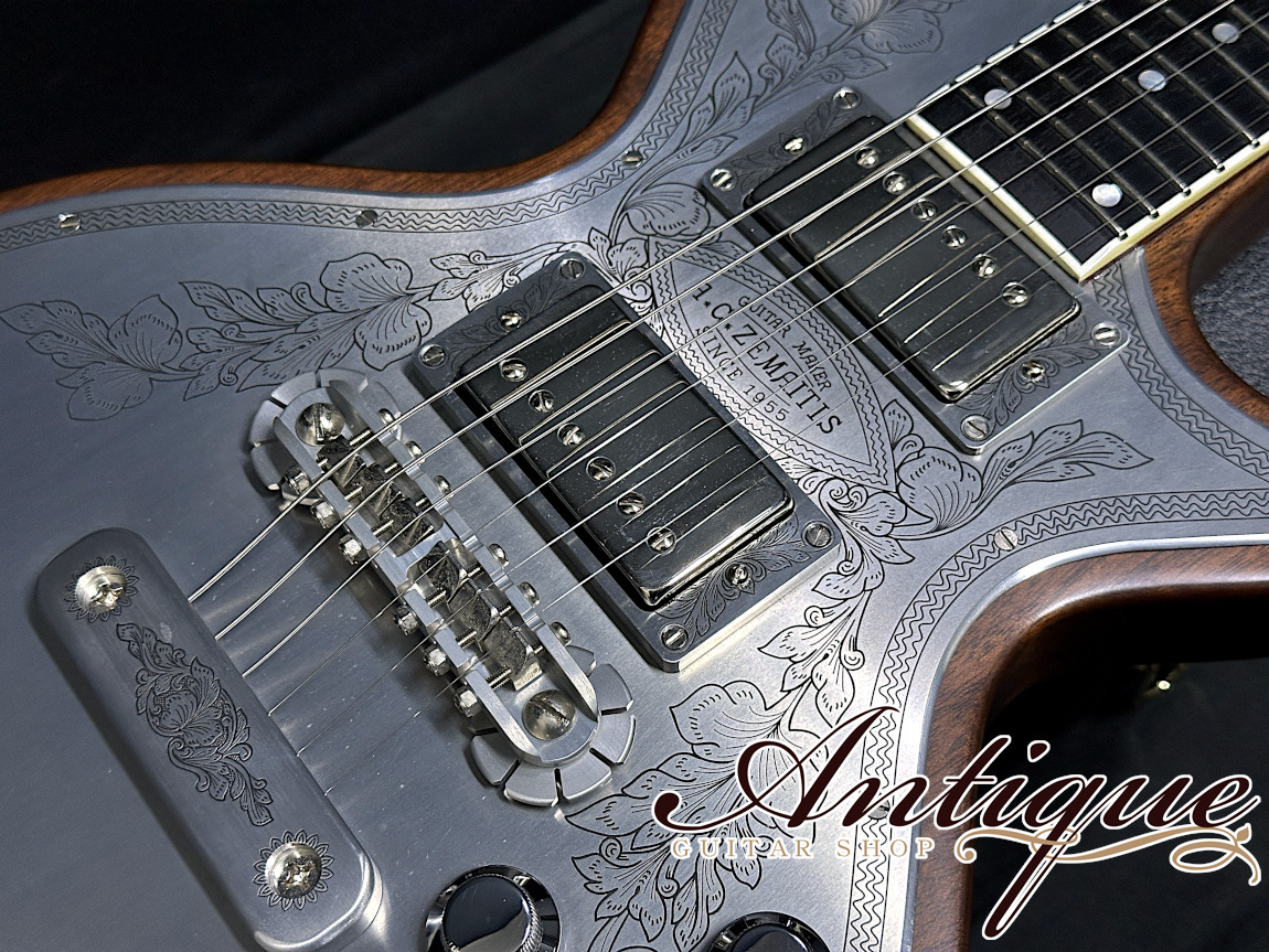 Zemaitis Custom Shop CS24MF Custom 2015 Metal Front w/Leaf Scroll