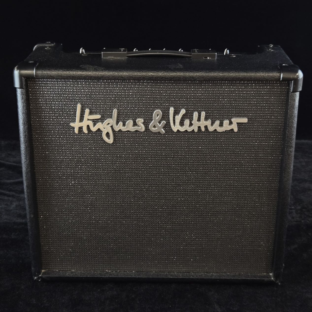Hughes & Kettner Attax 40 ギターアンプ Amazon | Hughes&Kettner ギター・コンボアンプ EDITION BLUE 15DFX