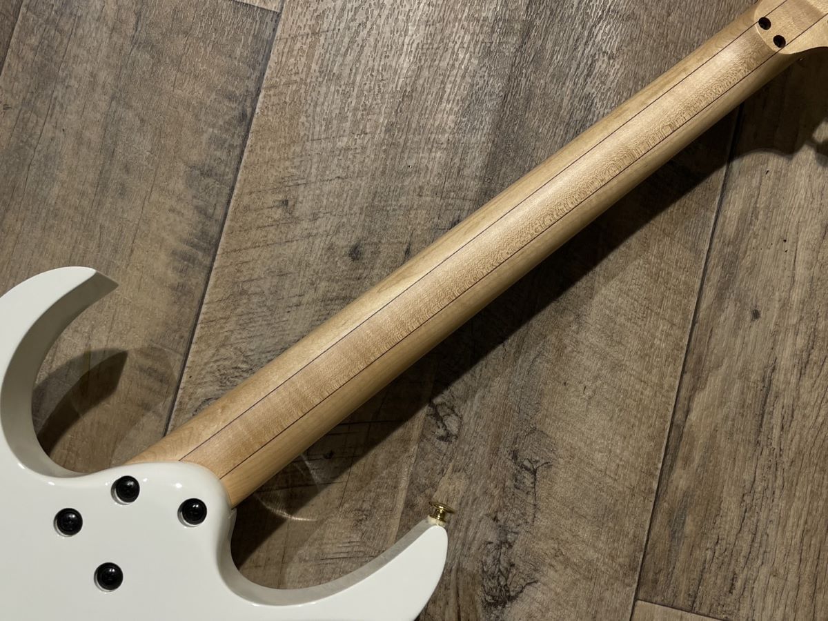 Ibanez JEM7V Sustainer Mod / White（中古/送料無料）【楽器検索