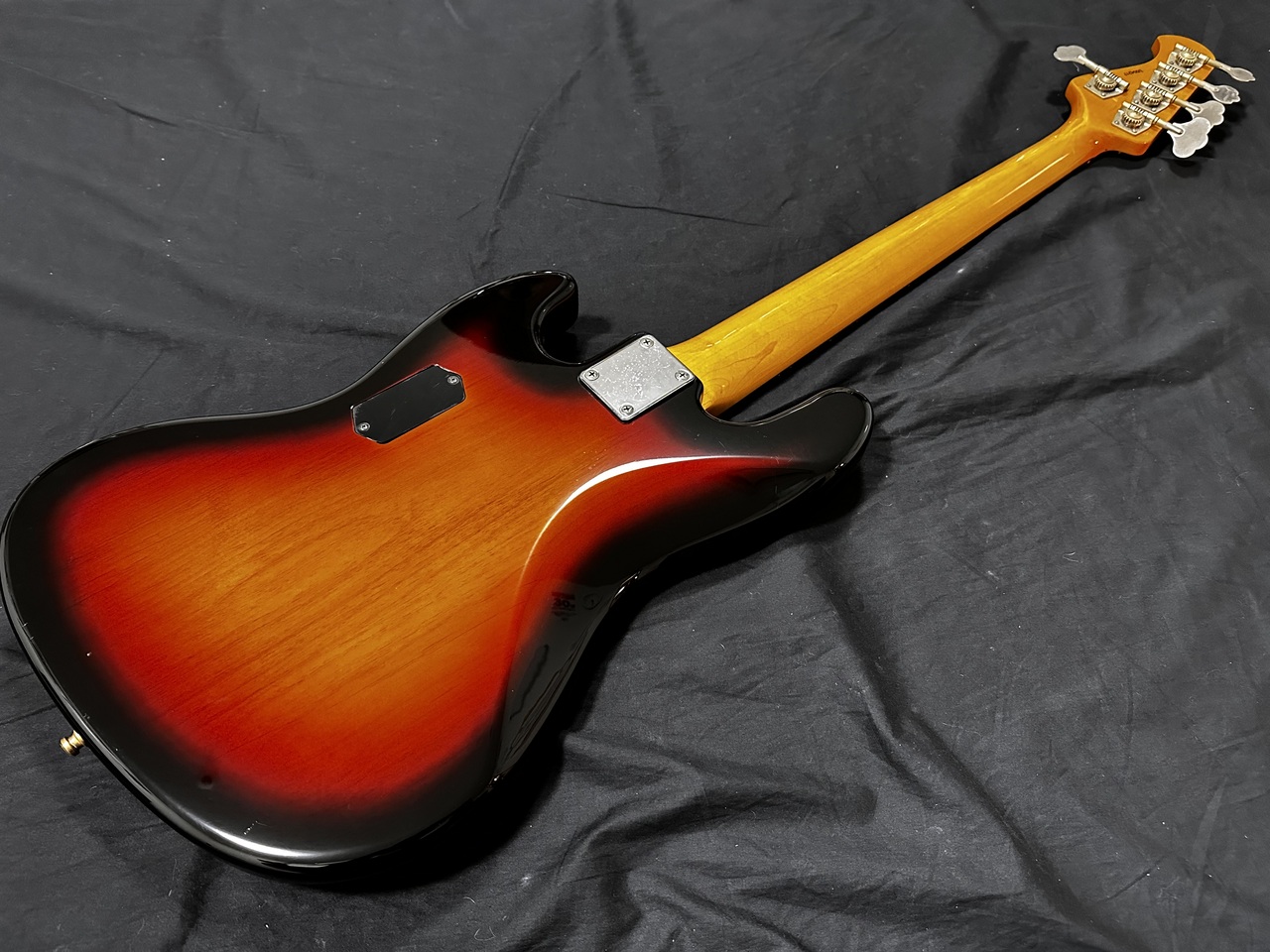 Bacchus BJB-5-550/3TS(バッカス ジャズベース 5弦ベース)（中古