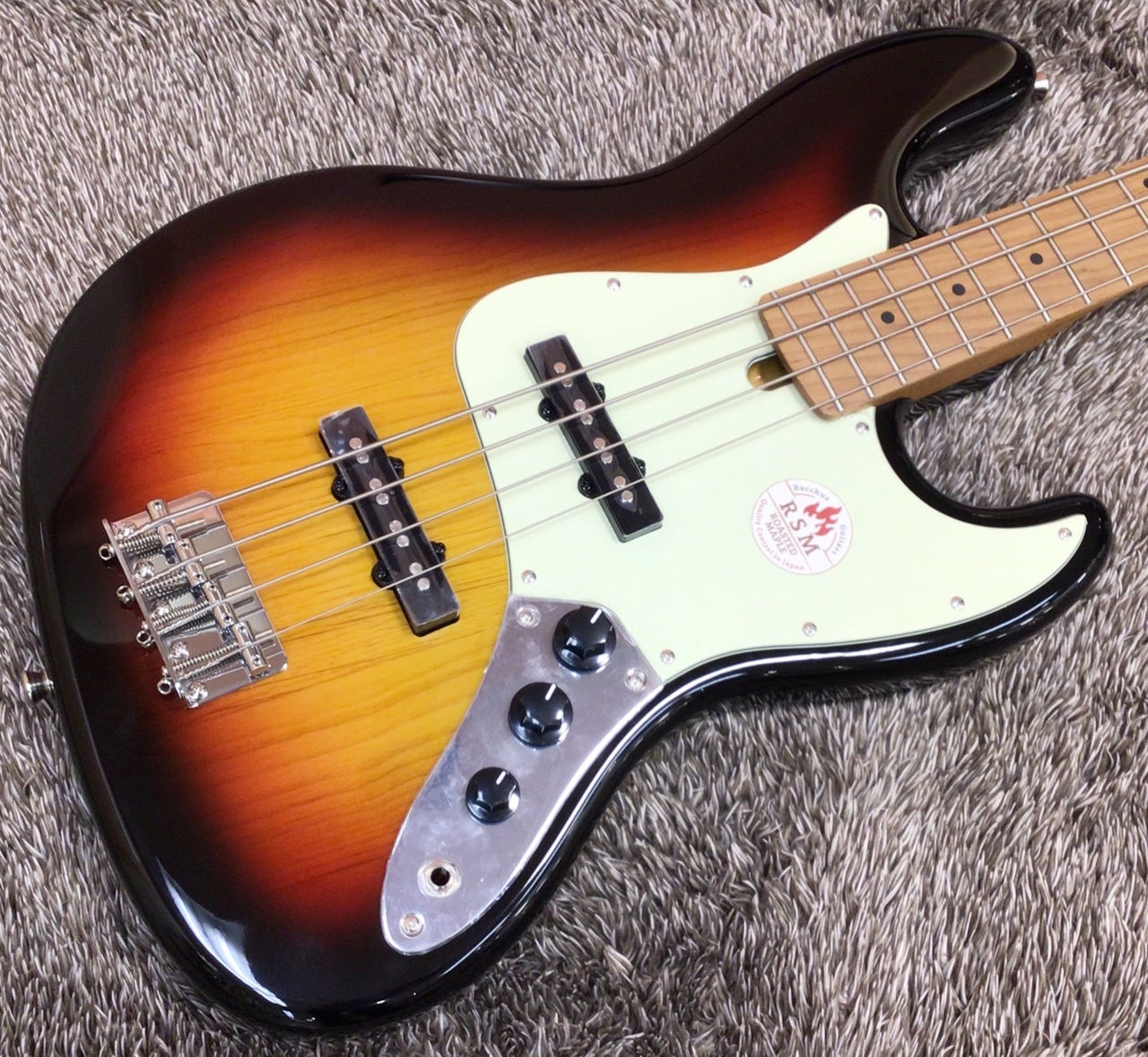 Bacchus BJB-1-RSM/M 3TS -Univers Series-（新品特価）【楽器