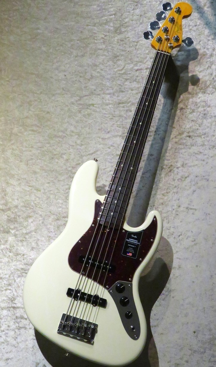 Fender American Professional II Jazz Bass V -Olympic White