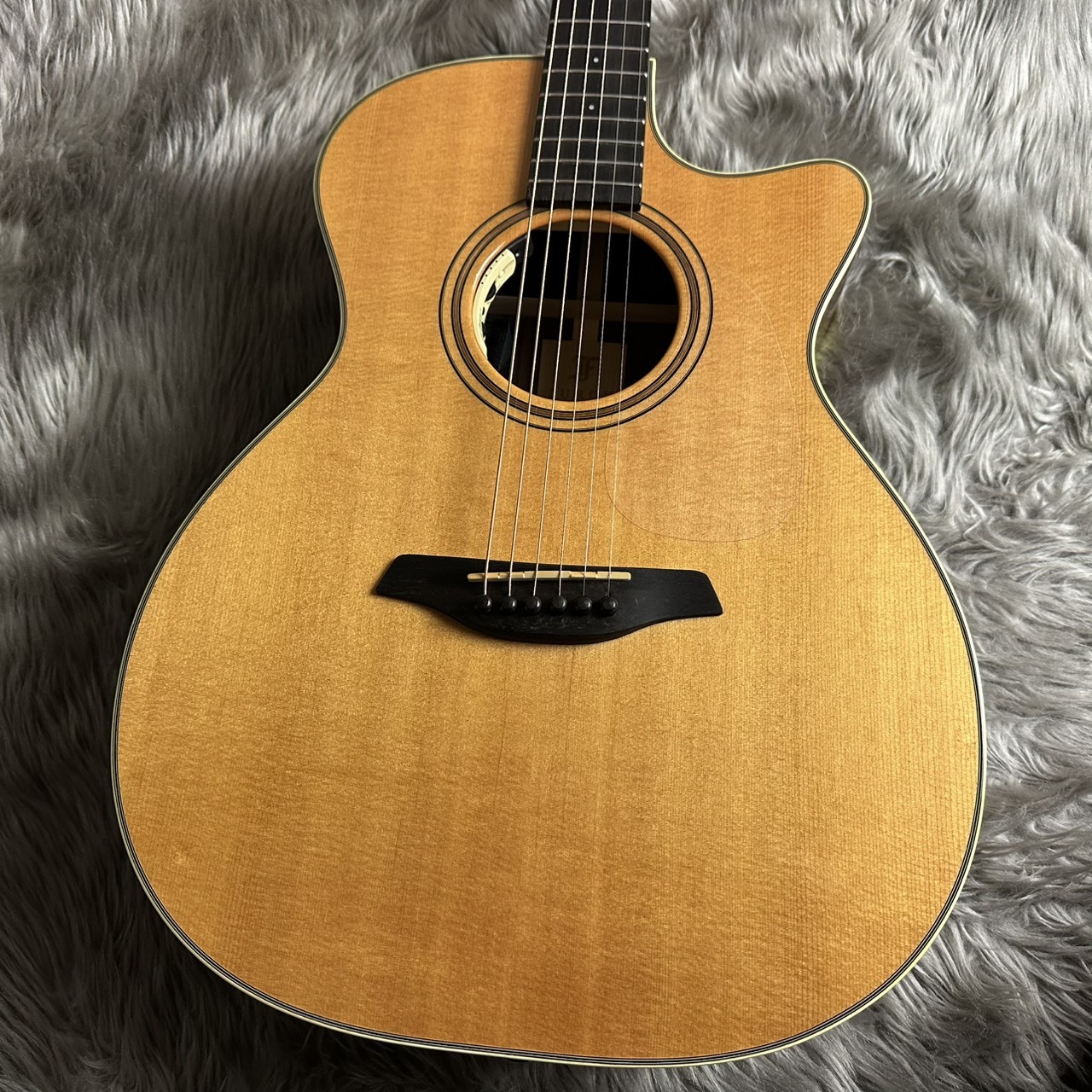 FURCH フォルヒ Green OMc-SR Furch Green OMc-SR【現物画像】（中古/送料無料）【楽器検索デジマート】