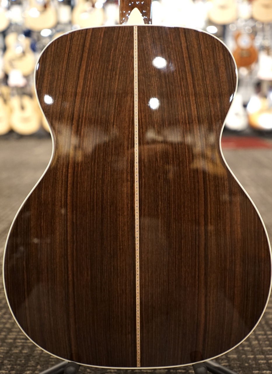 Martin 000-42 STD 美品 Martin 000-42 STANDARD（新品）【楽器検索デジマート】