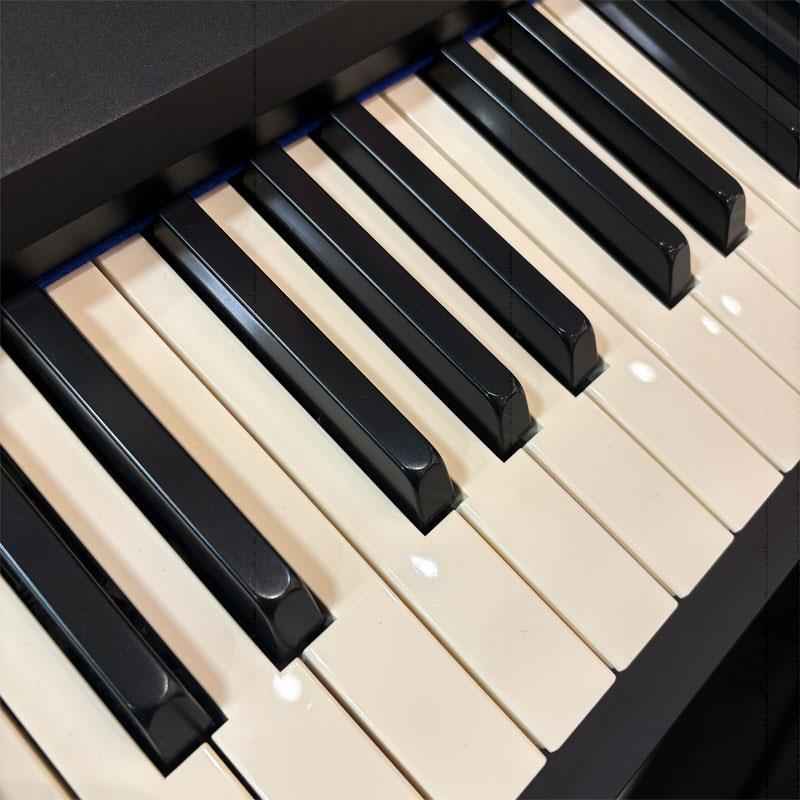 KORG USED 中古 KROME-88(純正ダンパーペダルつき)※配送事項要ご確認
