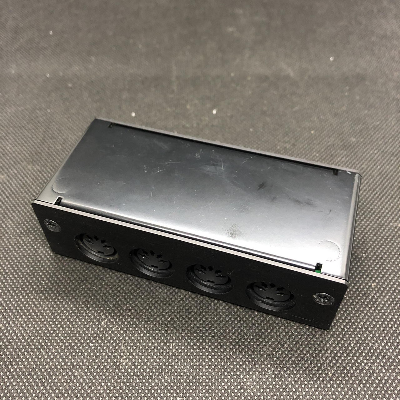 ギター FREE THE TONE MB-3 MIDI THRU BOX MB-3｜Products 商品紹介｜Free The Tone