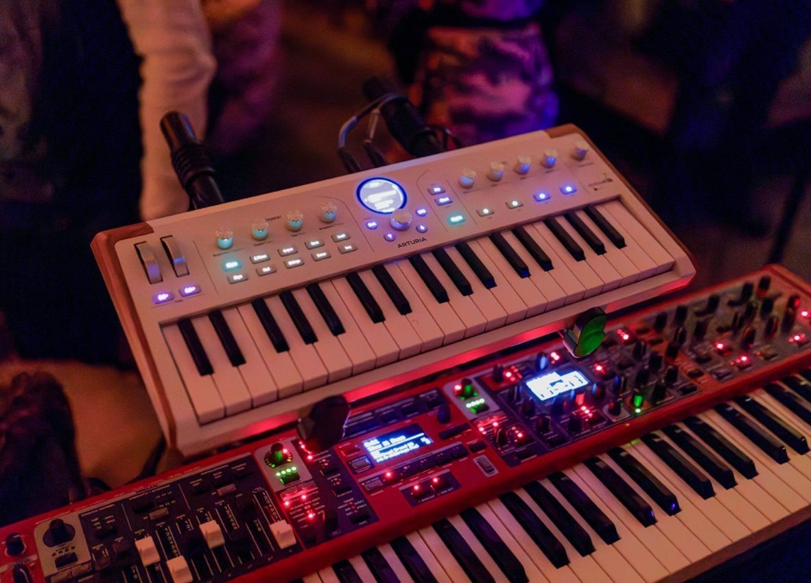 Arturia AstroLab 37 即納可能!【ローン分割手数料0%(12回迄)】（新品