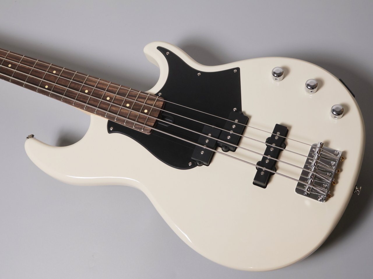 YAMAHA BB234 -Vintege White-【4.18kg】【新品特価】（新品特価