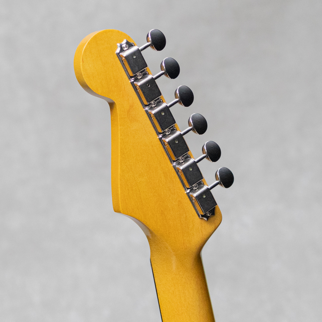 ギター Vanzandt STV-R2 / vintage white Vanzandt STV-R2 - Vintage White | White Guitars Online Store