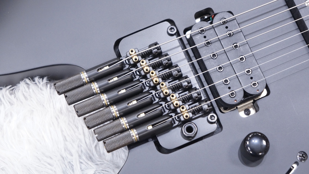 Sire X6 6-String Headless / Black Satin【2.77kg】（新品/送料無料