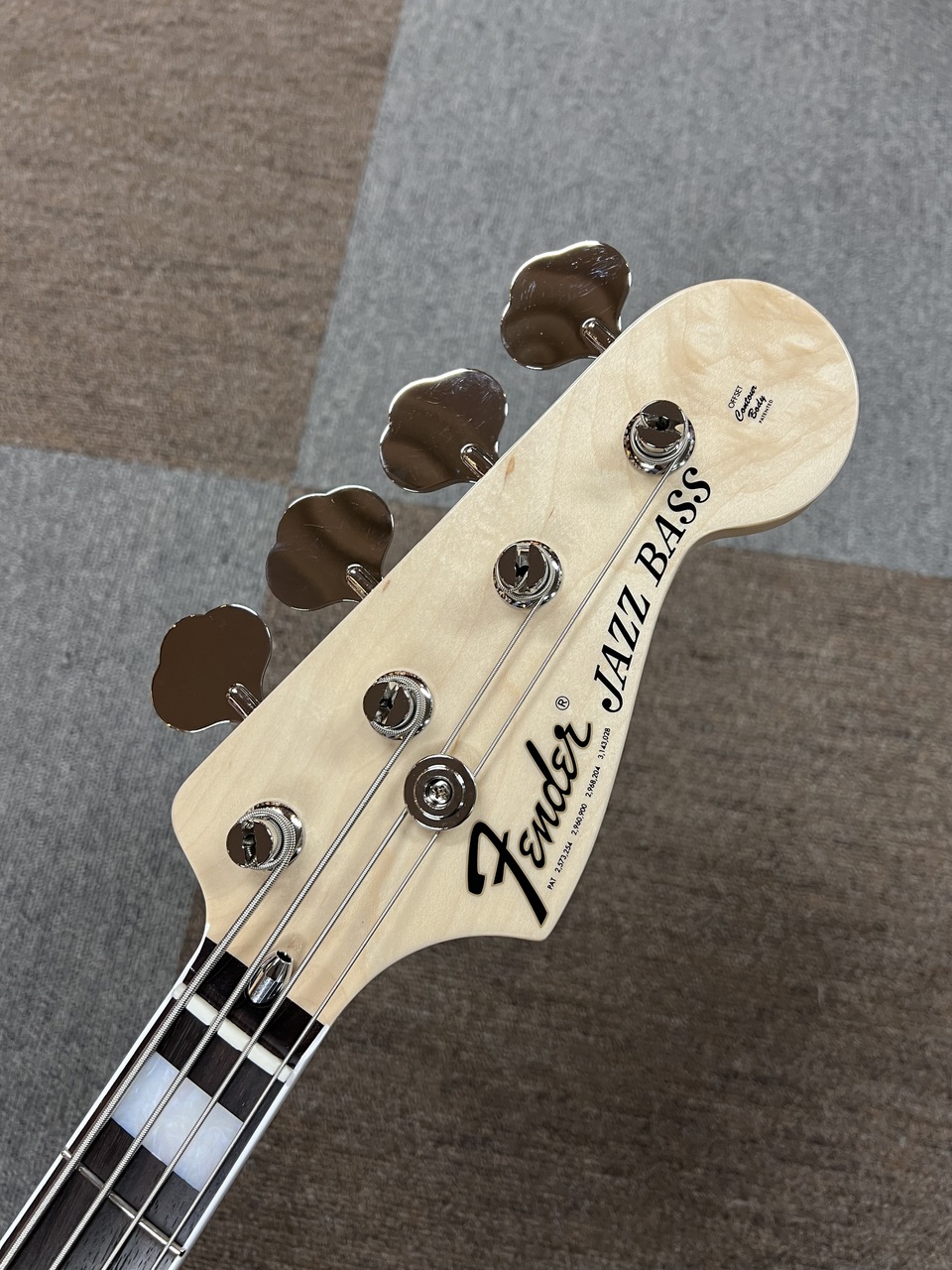 Fender Made in Japan Traditional 70s Jazz Bass, Rosewood