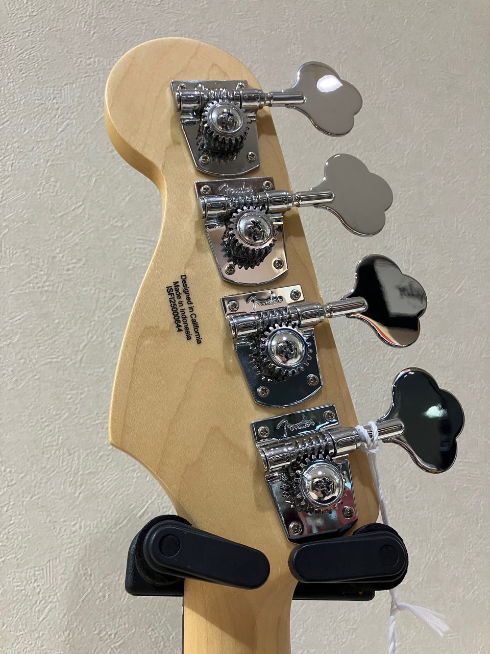 Fender Standard Jazz Bass / Olympic White（新品特価/送料無料