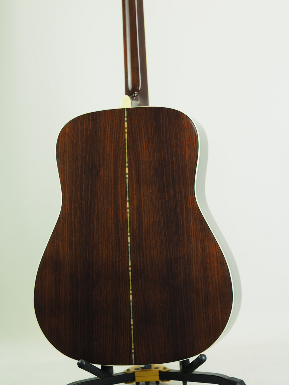 Yamaha FG 400 Mトップバック単板 石川鷹彦モデル 後藤ペグ交換 Yamaha FG 400 Mトップバック単板 石川鷹彦モデル 後藤ペグ交換