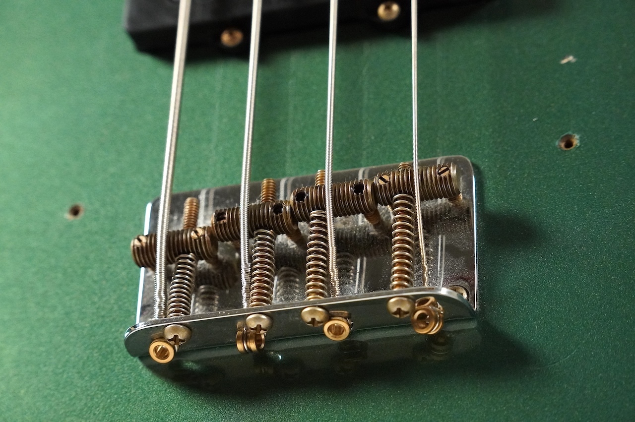 Fender Custom Shop 1966 Jazz Bass Journeyman Relic -Aged Sherwood