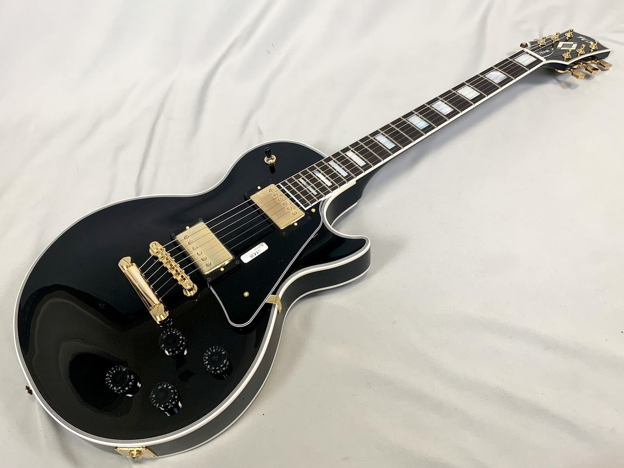 FUJIGEN NLC200EMH-BK フジゲン　富士弦　超美品 楽天市場】FUJIGEN NLC200EMH BK フジゲン レスポール カスタム