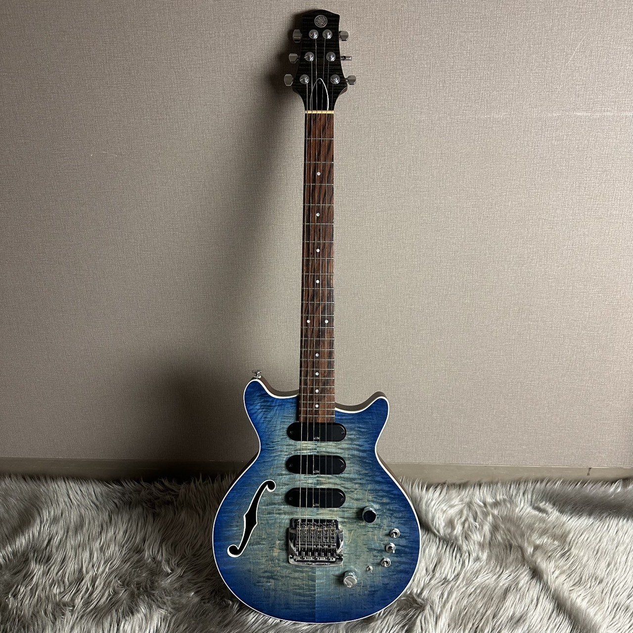 Kz Guitar Works Kz One Semi-Hollow 3S23 -Kahler Blue Burst【現物