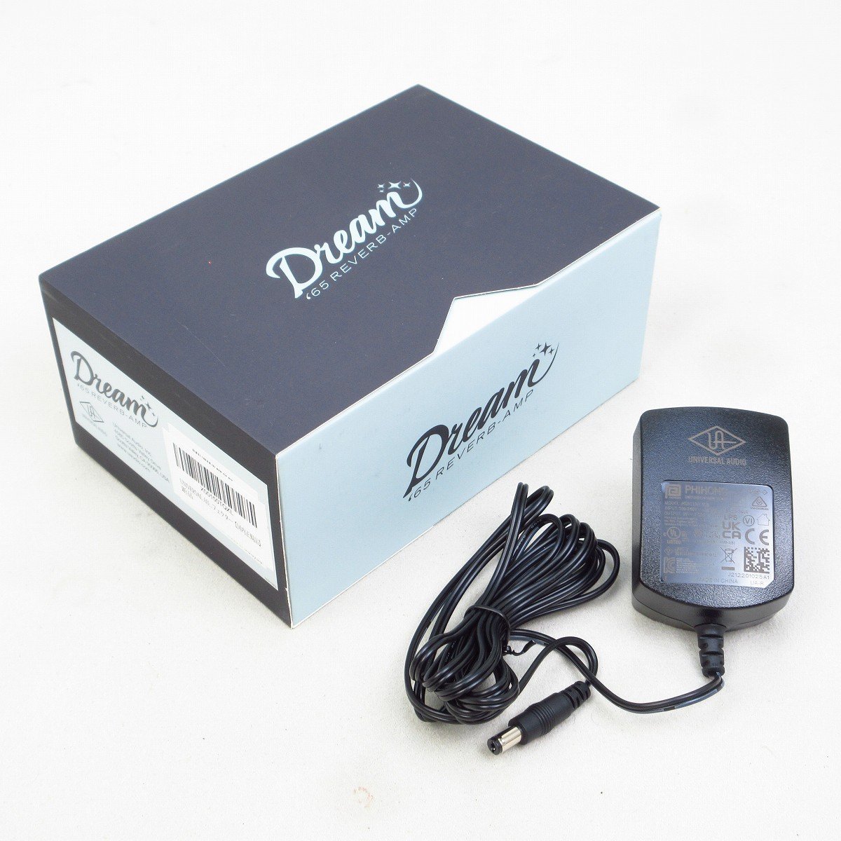 【おトク】 Universal Audio UAFX Dream '65 Reverb Amplifier オーバー ギター
