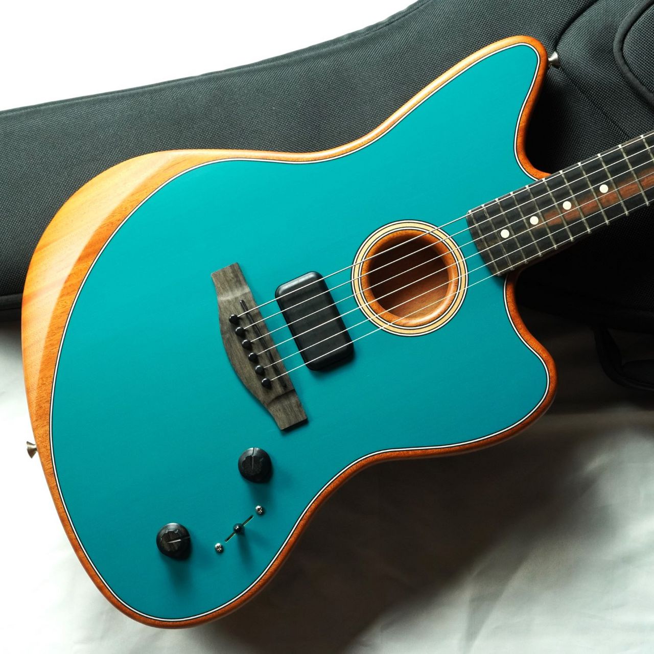 Fender American Acoustasonic Jazzmaster Ocean Turquoise･2022年製