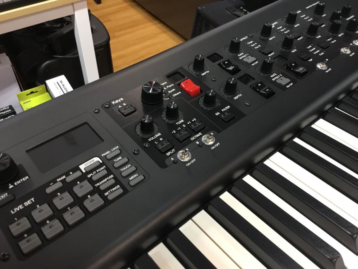 YAMAHA YC-88 ステージキーボード 88鍵盤【展示品特価！】YC88（新品 