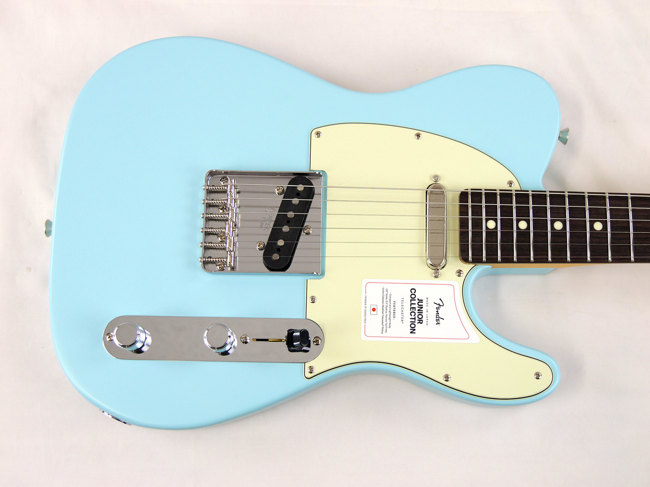 Fender Made in Japan Junior Collection Telecaster (Satin Daphne