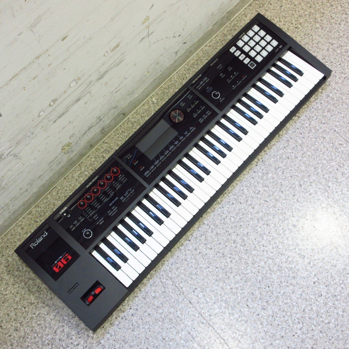 FA06 シンセサイザー、61鍵盤 送料無料 | サウンドハウス