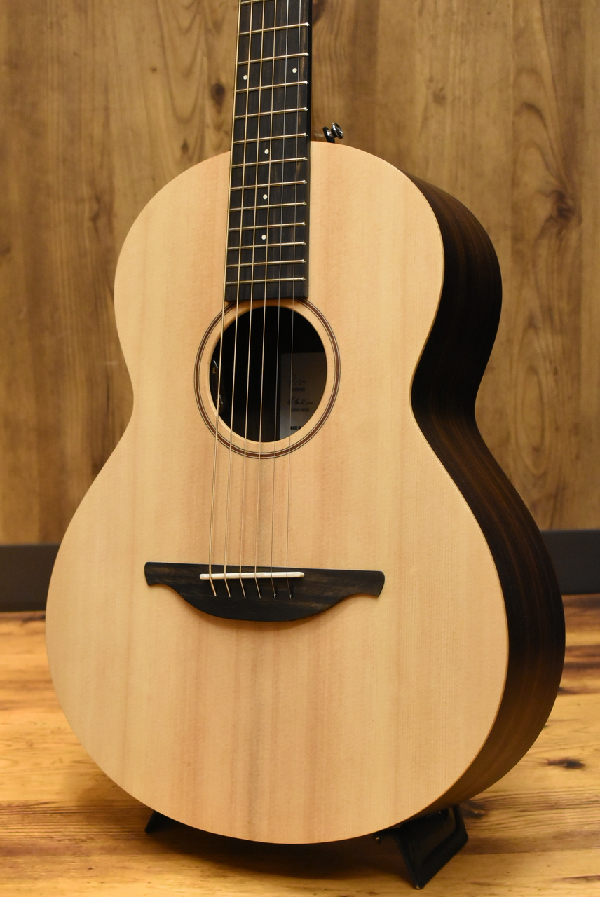 Sheeran by Lowden THE W02 #5097【ピックアップ搭載】 【小振りなボディーサイズ】（新品）【楽器検索デジマート】