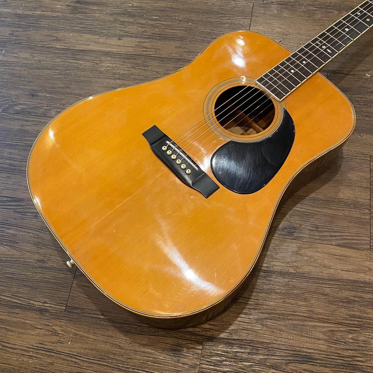 【送料込み】キャッツアイ　ギター　TOKAIGAKKI CE-250 Tokai】東海楽器 アコースティックギター ギター Cat's Eyes