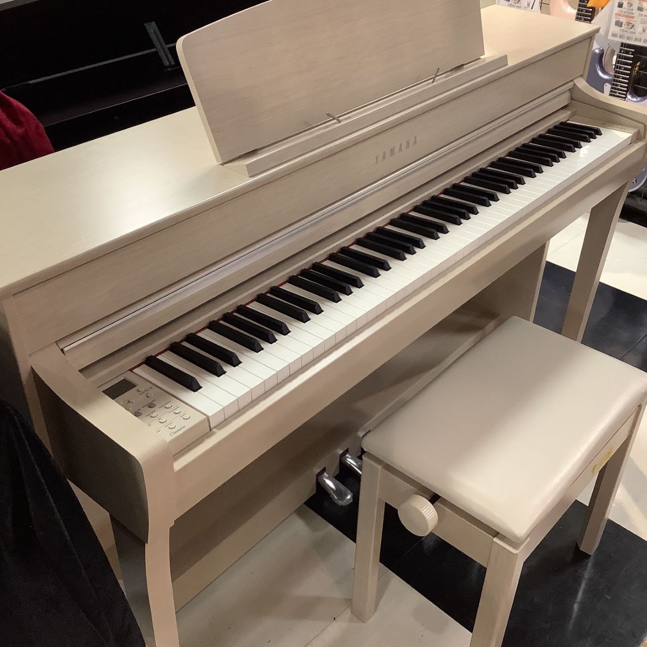 ★71209【電子ピアノ】YAMAHA　CLP745WA　21年製 YAMAHAクラビノーバ745WA 電子ピアノ