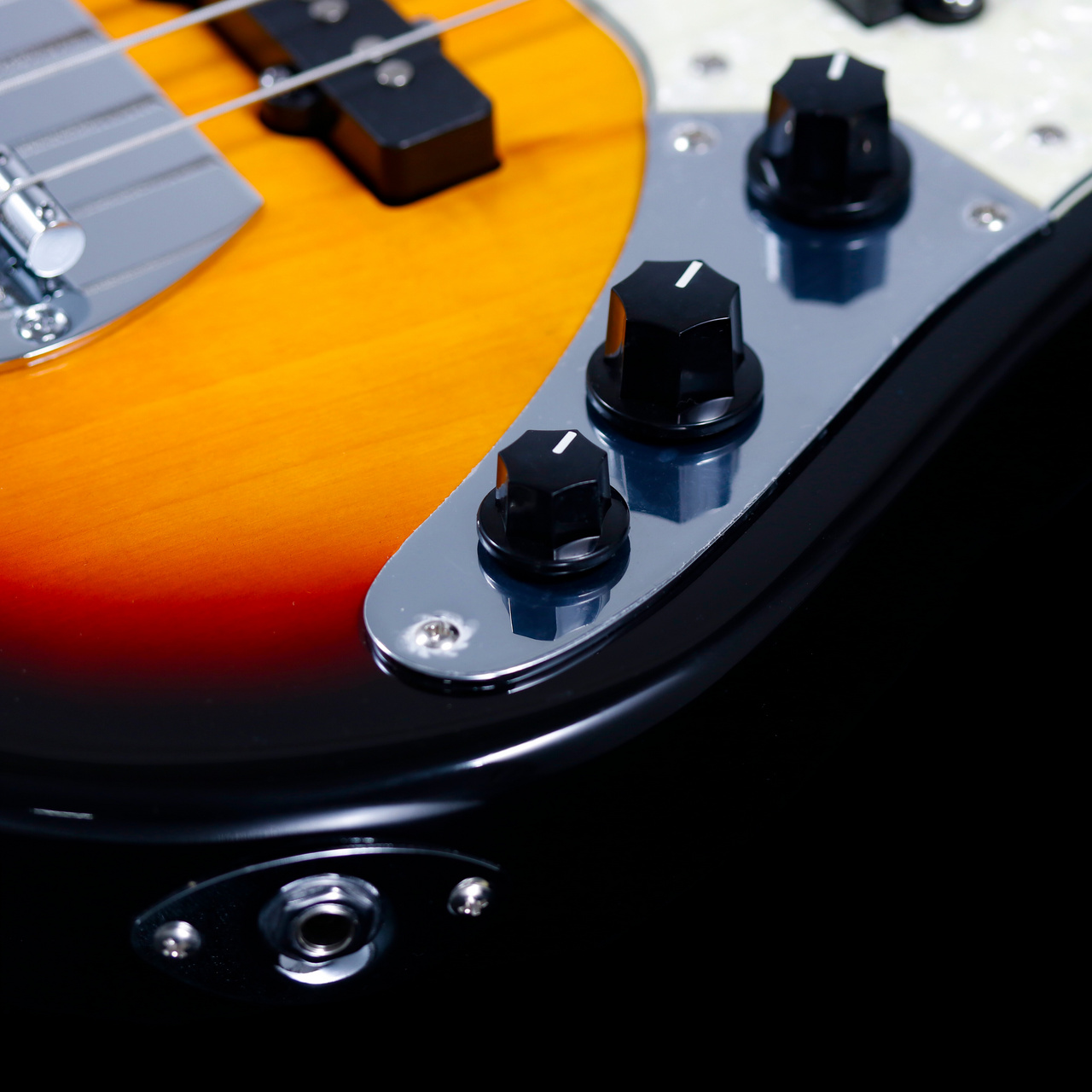 Sfida SJB-450 Sunburst (サンバースト) エレキベース ショート