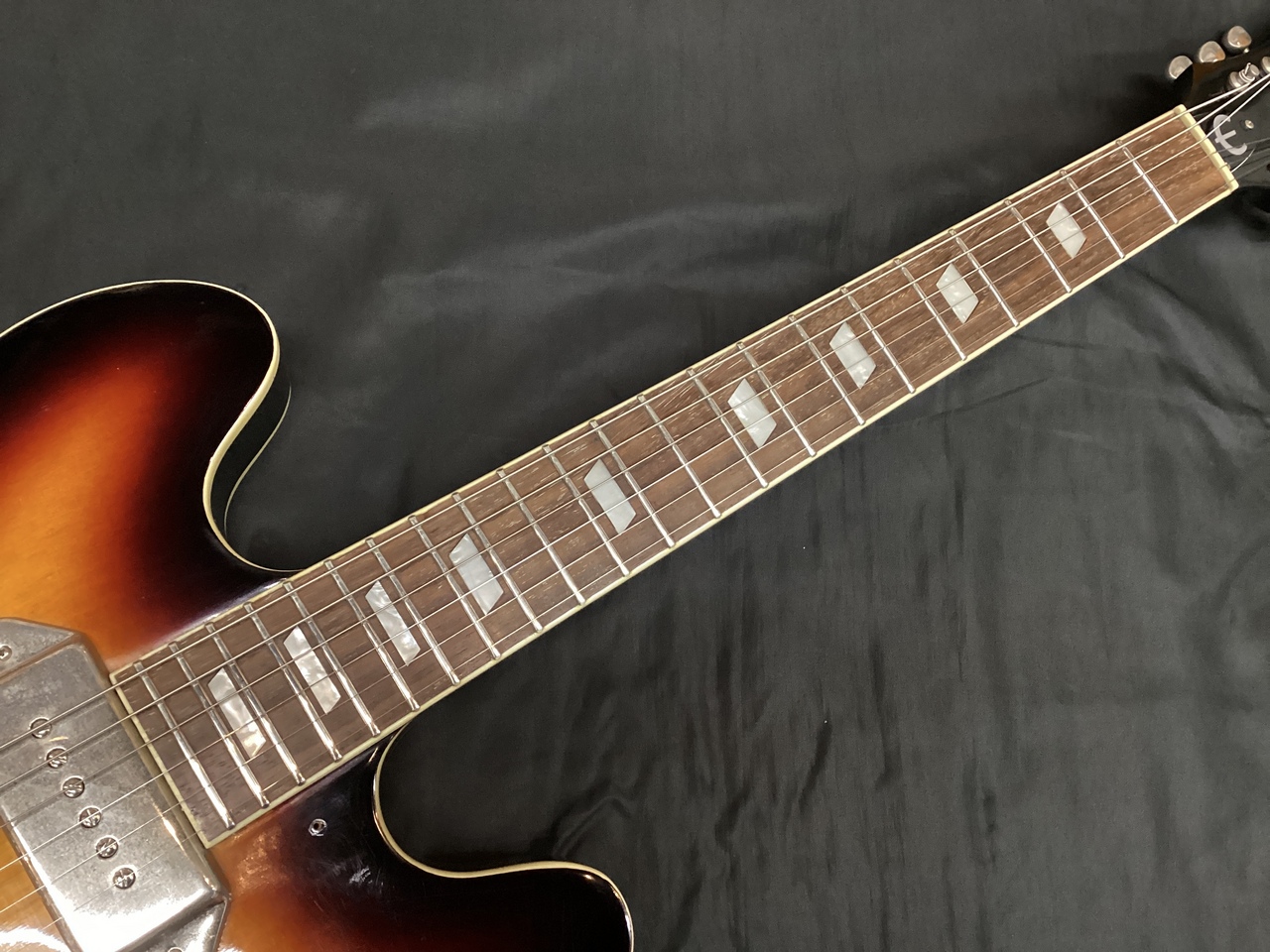 Epiphone Casino (エピフォン カジノ)（中古）【楽器検索