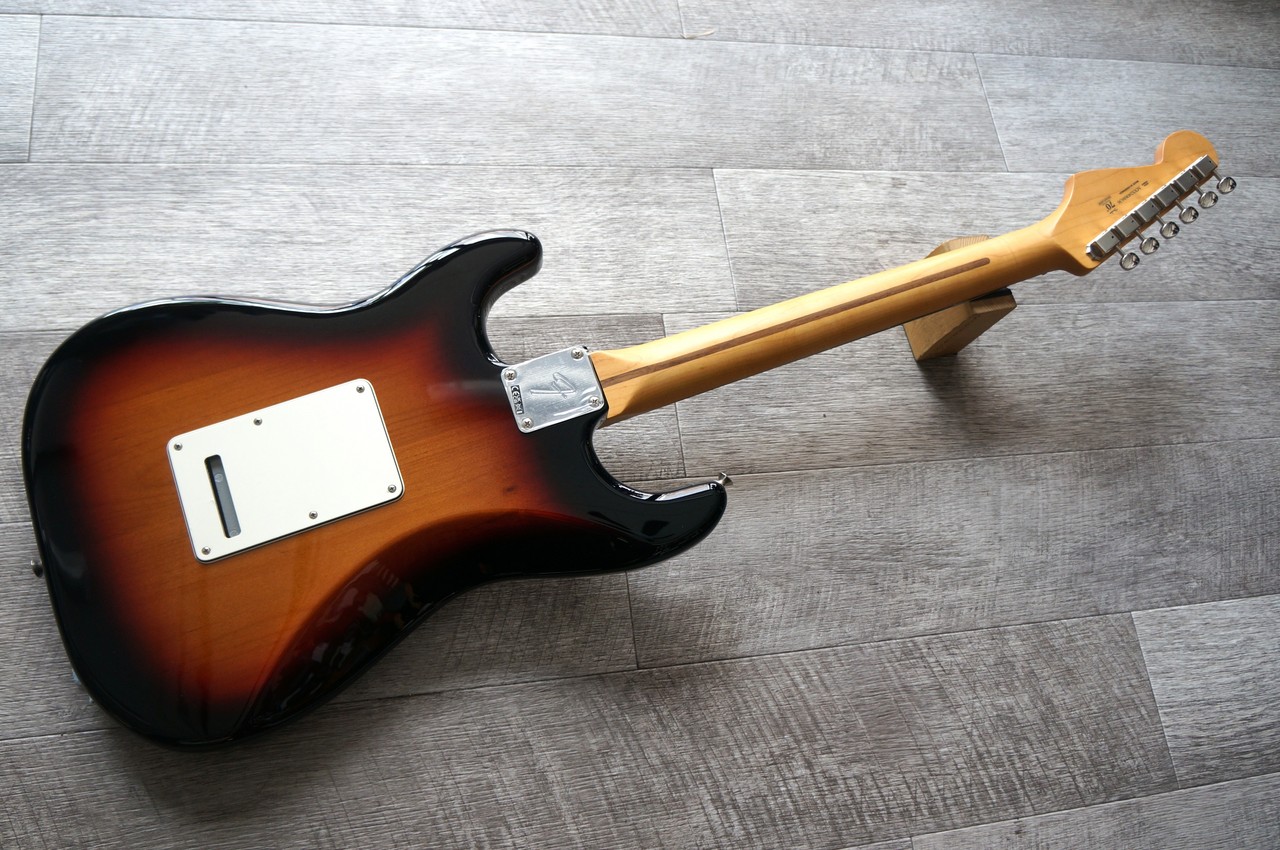 Fender Player II Stratocaster 3-Color Sunburst（新品）【楽器検索