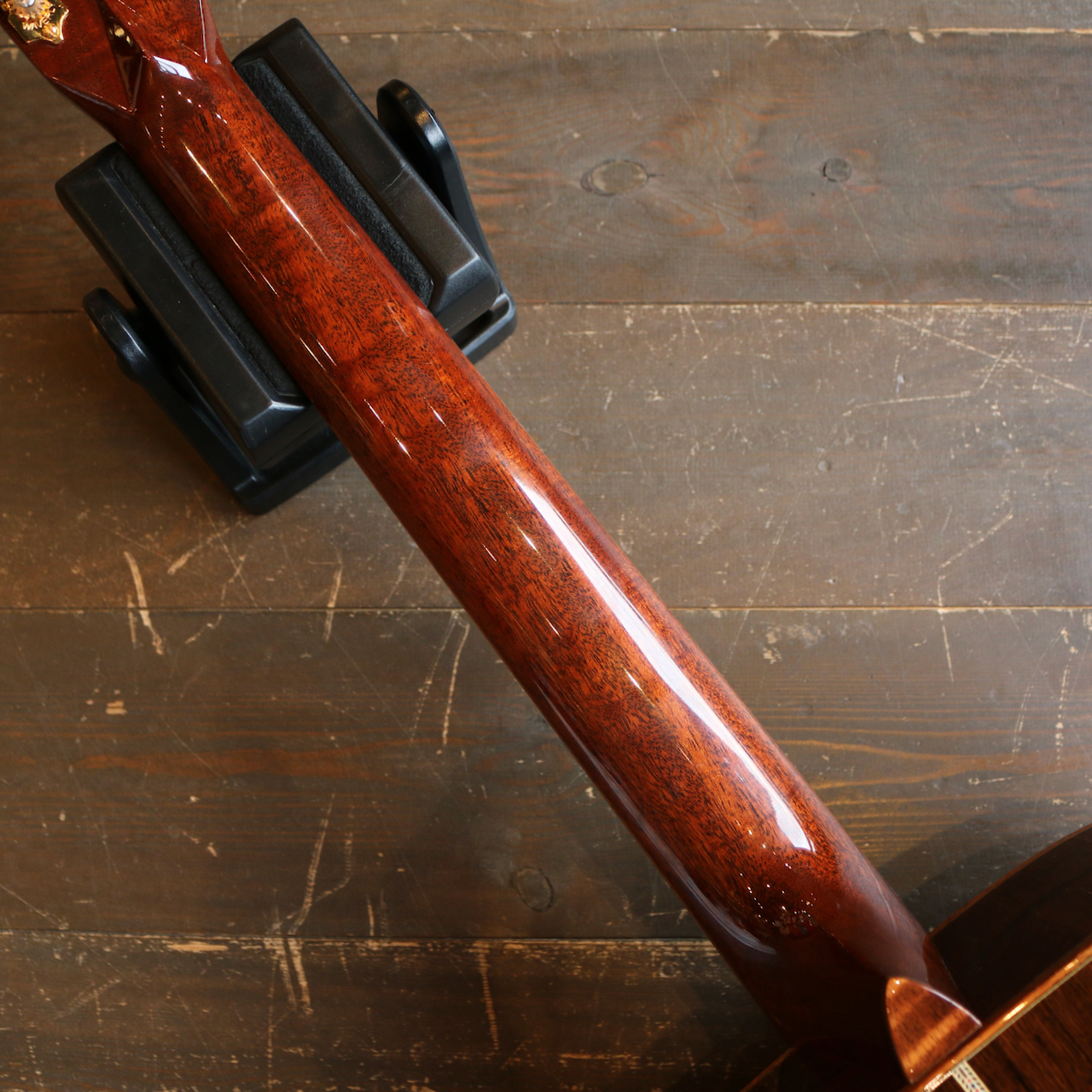 Martin CUSTOM SHOP CTM OOO-42 Madagascar Rosewood Anaheim Martin CUSTOM SHOP CTM OOO-42 Madagascar Rosewood Anaheim