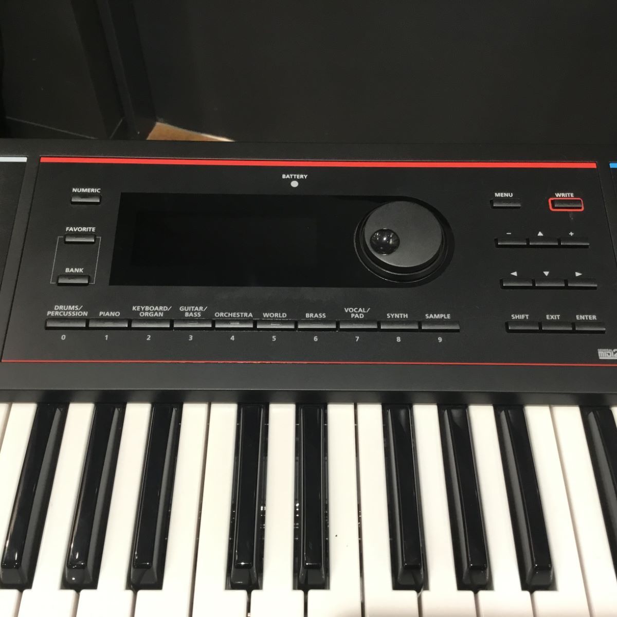 Roland JUNO-DS61 (ブラック) 61鍵盤JUNODS61（B級特価/送料無料 ...