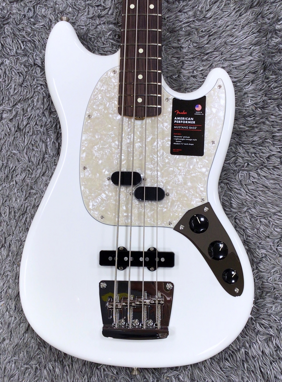 Fender American Performer Mustang Bass Arctic White【生産完了モデル】