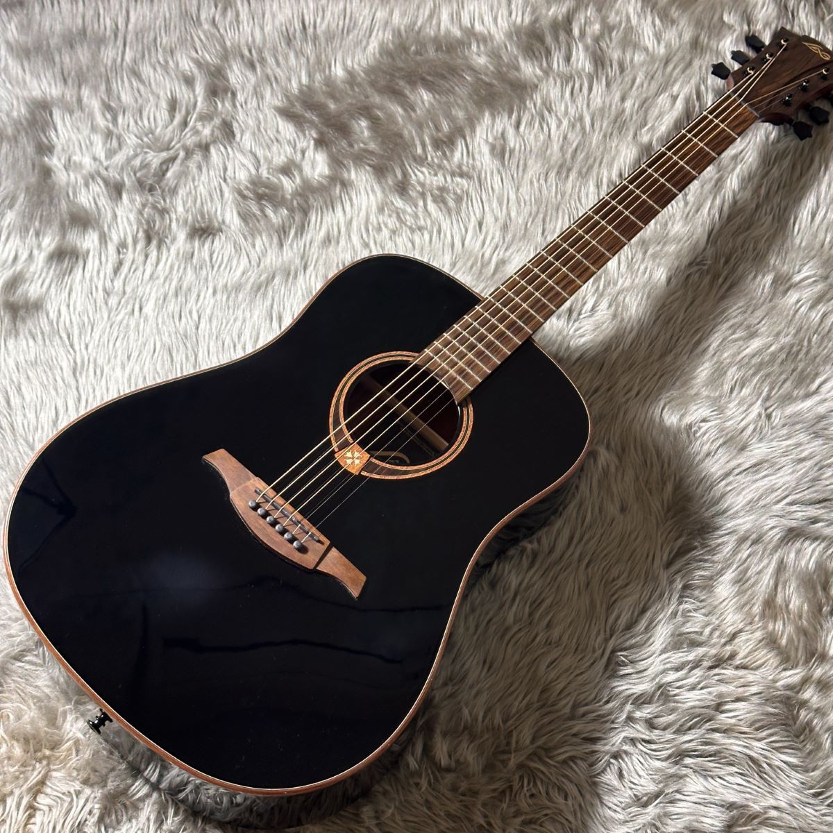 Lâg Guitars Tramontane アコースティックギター Amazon | LAG アコースティックギター Tramontane T118