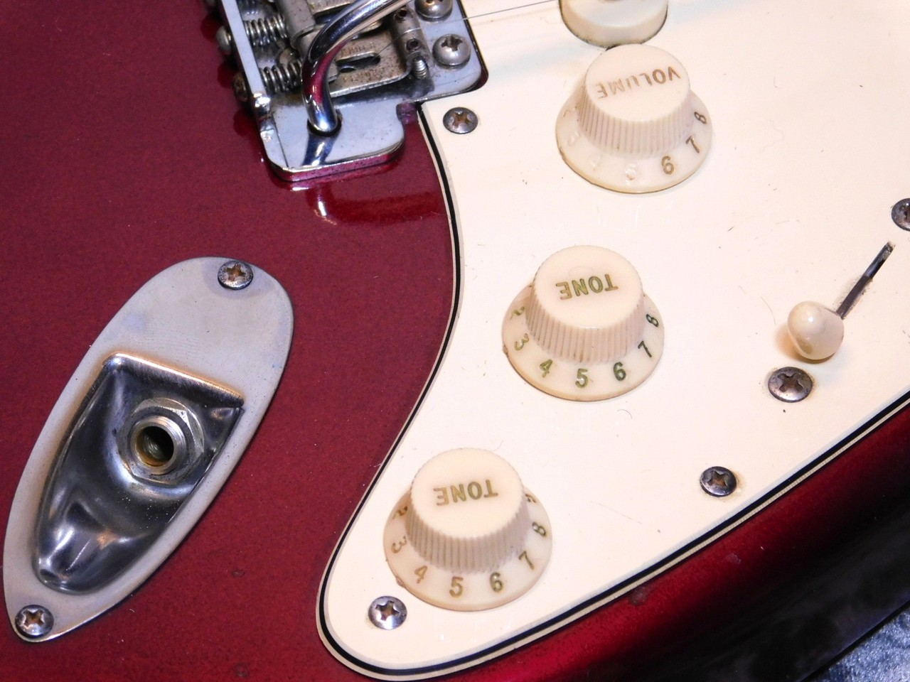 Fender Japan ST62-115 CAR '82 