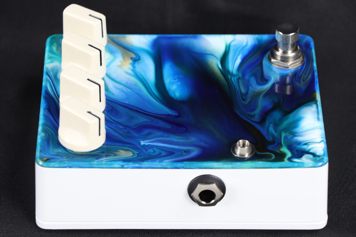 SIRVARZ EFFECT REGALIA レガリア オーバードライブ【WEBSHOP】（新品