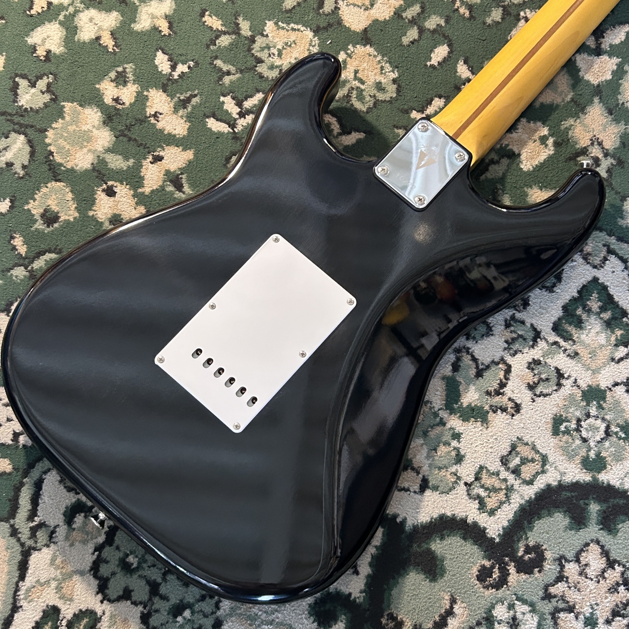 Vanzandt STV-R1 中古美品 別売りのツイードハードケース付 Vanzandt STV-R1 中古美品 別売りのツイードハードケース付