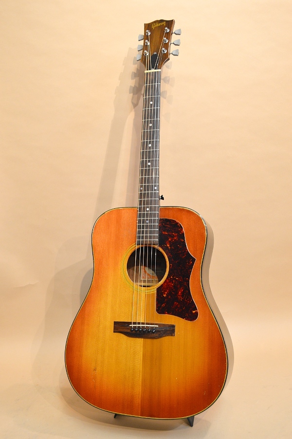 Gibson J-45 DELUXE 1974年頃（ビンテージ/送料無料）【楽器検索