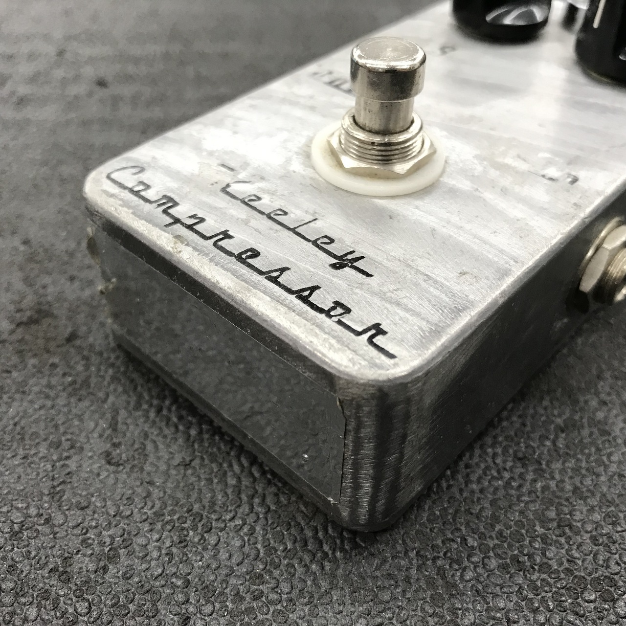 Keeley Electronics Compressor シルバー Bassist Compressor - 'Silver Steel' Custom Shop - Keeley