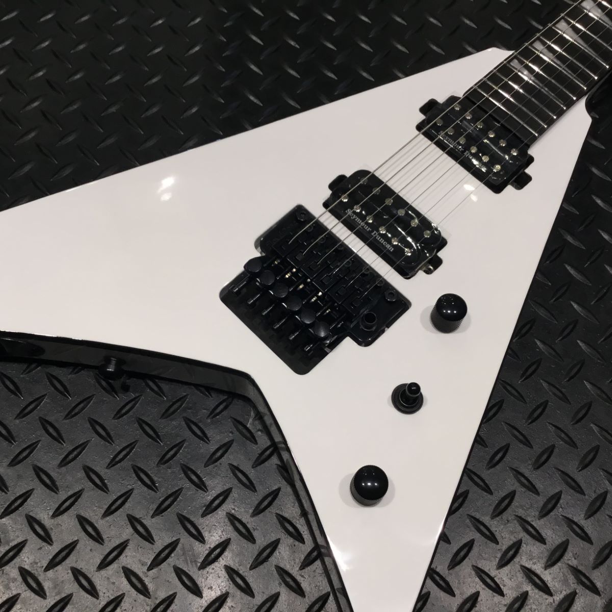 Jackson PRO+ SRS RHOADS RR24 エレキギター