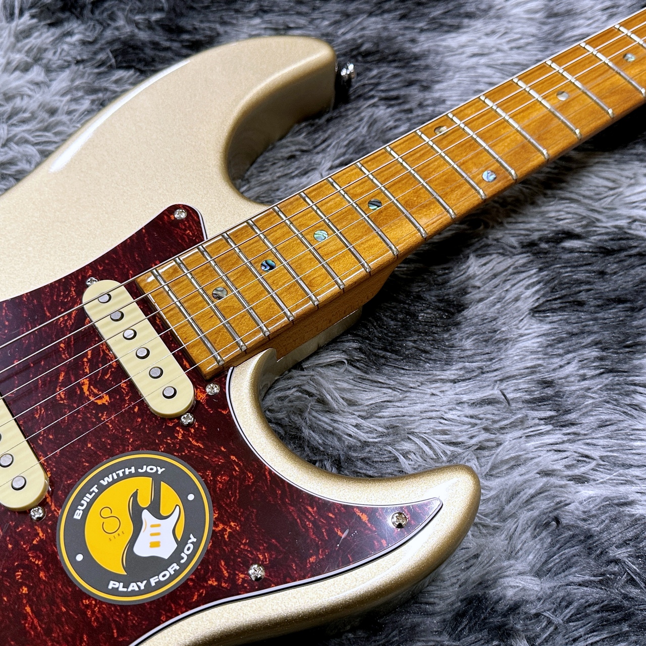 最終価格　Sire S7 ラリー・カールトン責任監修 Sire Larry Carlton S7 CGM (Champagne Gold Metallic) 【生産