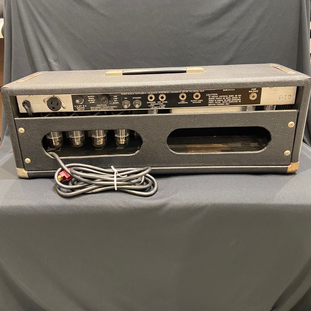 Fender BASSMAN 135 純正アンプカバー付属（中古/送料無料）【楽器検索 