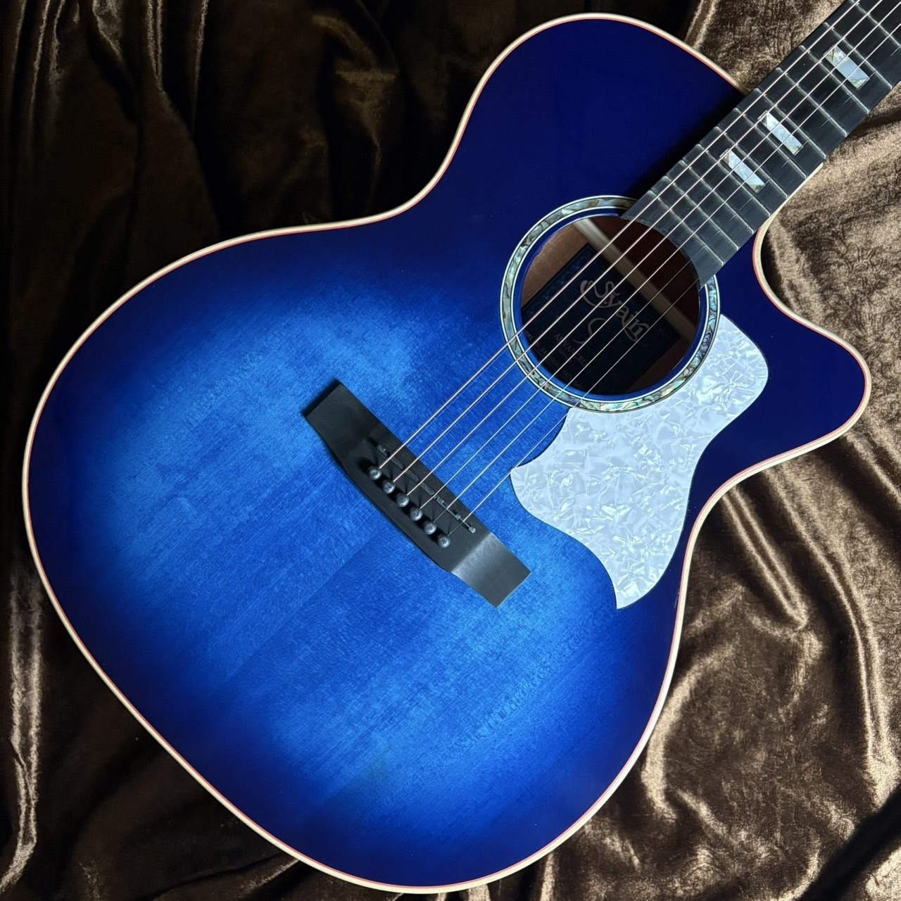 【送料込】豪華　希少　美品　総単板　YAMATO　低弦高　エレアコ　メンテ済み 送料込】豪華 希少 美品 総単板 YAMATO 低弦高 エレアコ メンテ済み