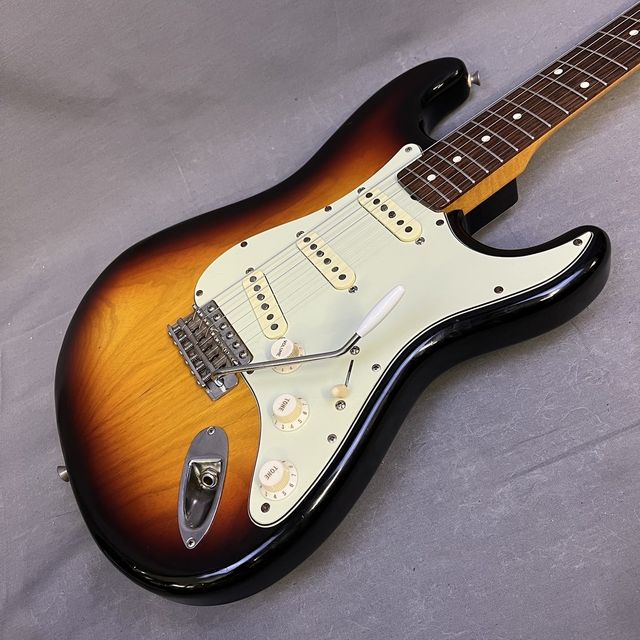 Fender Japan ST62-128 Extrad Custom Order Lシリアル フジゲン期