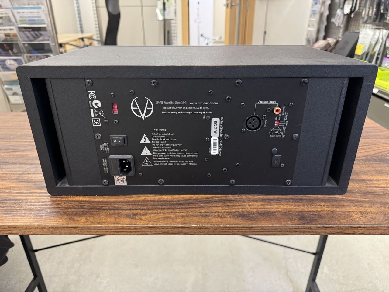 EVE Audio SC305 モニタースピーカー 1ペア価格（B級特価/送料無料