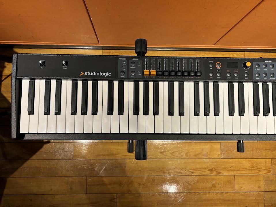 Studiologic Numa Compact 2x（中古/送料無料）【楽器検索デジマート】