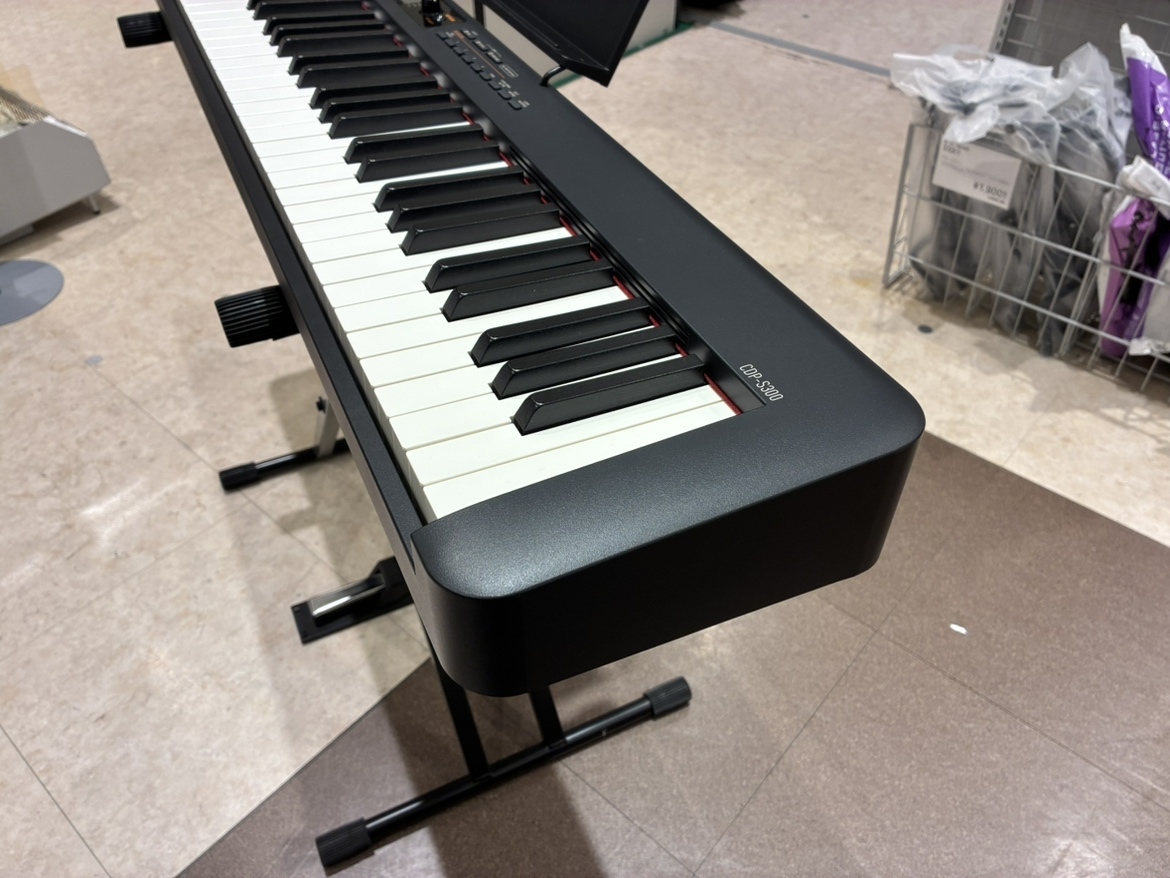 Casio CDP-S300【キーボードケース・スタンド・ペダルセット】（中古