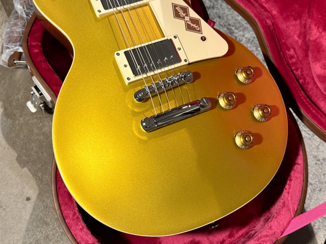 タイムセール❣️Epiphone IBG Les Paul ゴールドトップ【美品】 epiphone-les-paul-standard-
